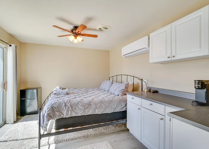 Holiday home Havasu Getaway W/ Pool, Hot Tub & Game