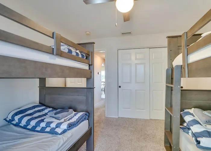 Holiday home Havasu Getaway W/ Pool, Hot Tub & Game *