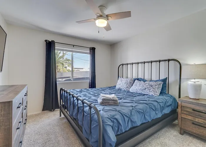 Holiday home Havasu Getaway W/ Pool, Hot Tub & Game *