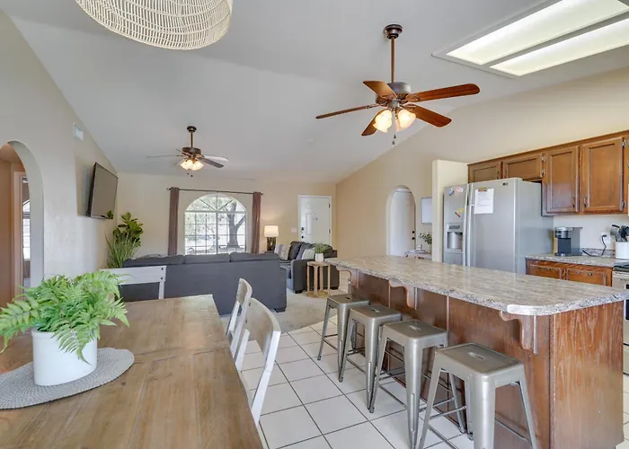 Holiday home Havasu Getaway W/ Pool, Hot Tub & Game *