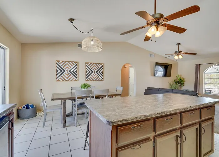 Holiday home Havasu Getaway W/ Pool, Hot Tub & Game