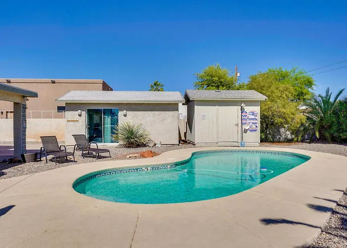 Havasu Getaway W/ Pool, Hot Tub & Game